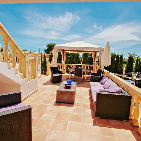 Michelle - Sea View With Private Pool In *